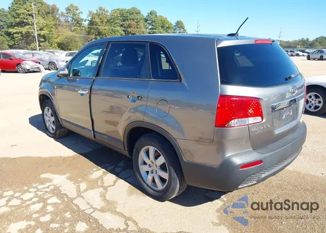 2013 Kia Sorento Lx из США, поврежденный, VIN 5XYKT3A14DG388052